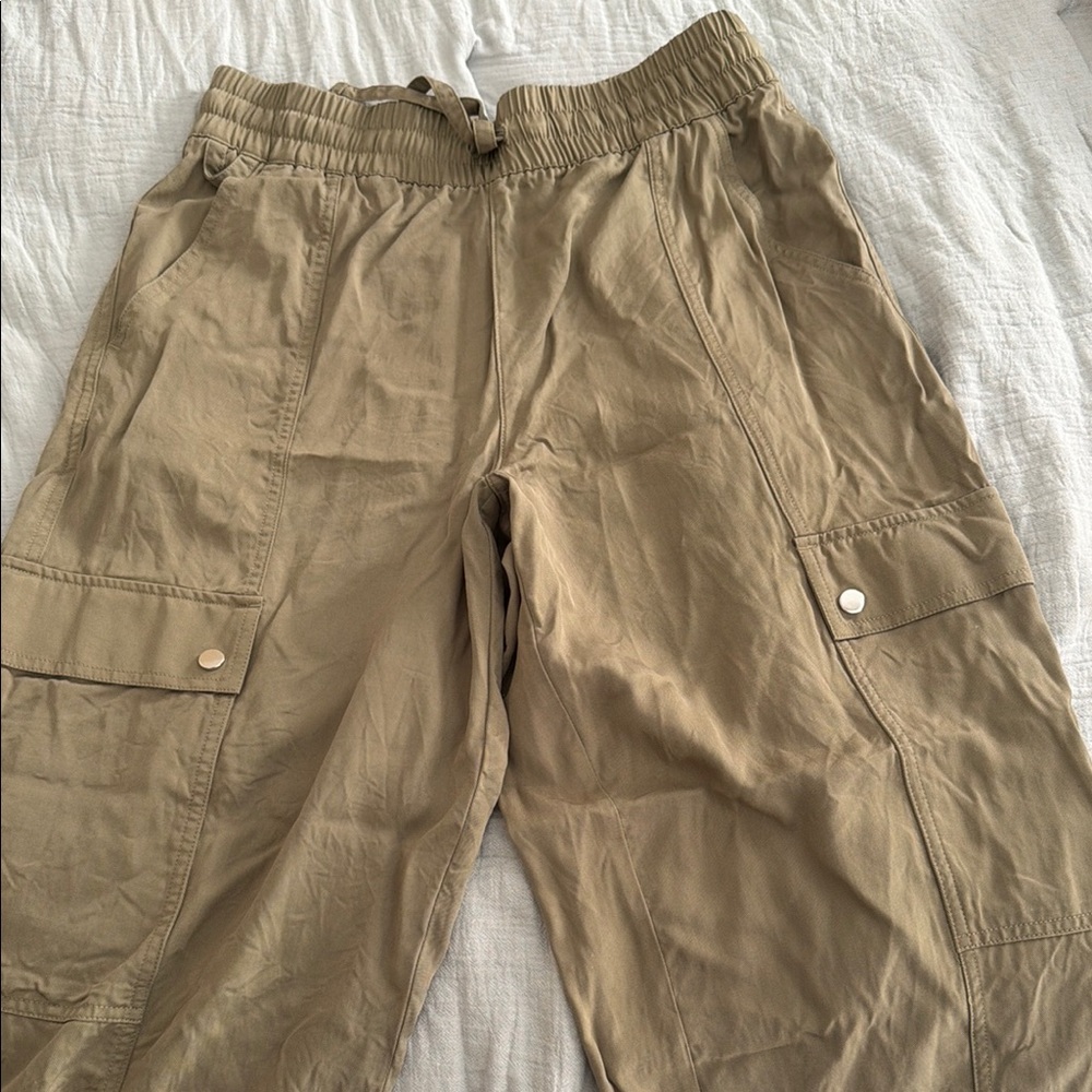 ATHLETA Tan/Olive Green Cargo Pants